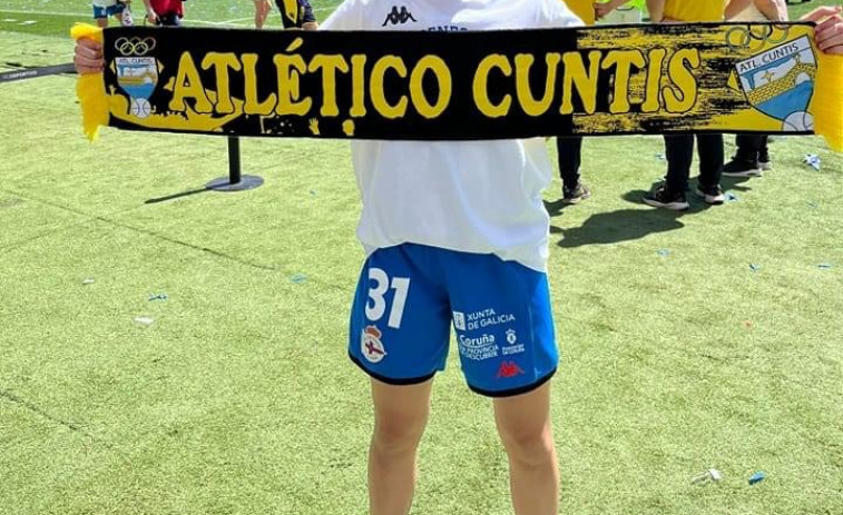 La caldense Lucía Rivas consigue el ascenso con el Deportivo Abanca