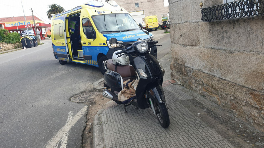 Las emergencias atienden un accidente y dos alertas de incendio en Cambados