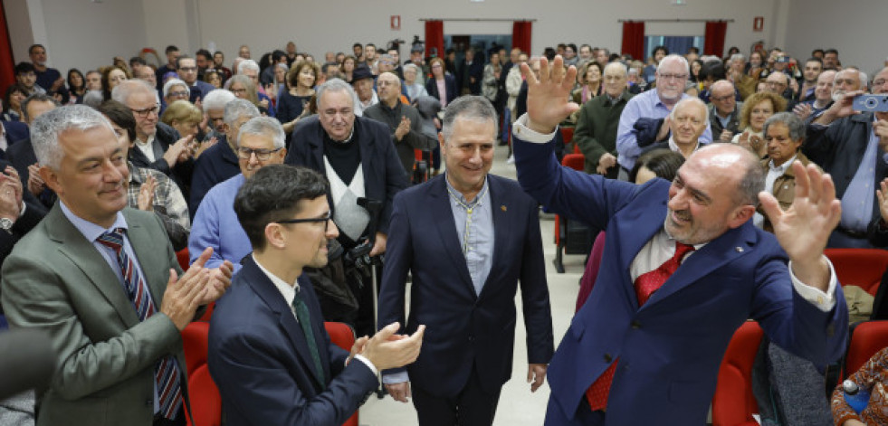 Anxo Angueira reivindica o 