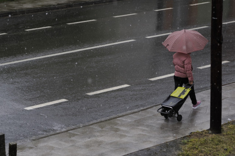 La nieve hace acto de presencia en Lugo a las puertas del mes de mayo