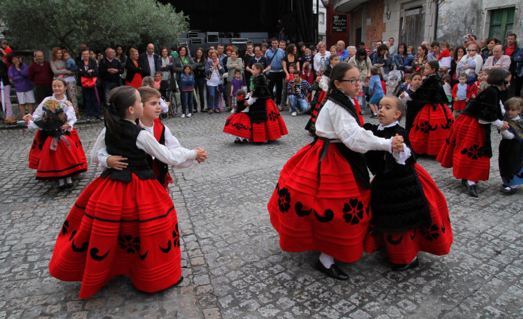 Caldas destina 7.000 euros en ayudas municipales para las comisiones de fiestas