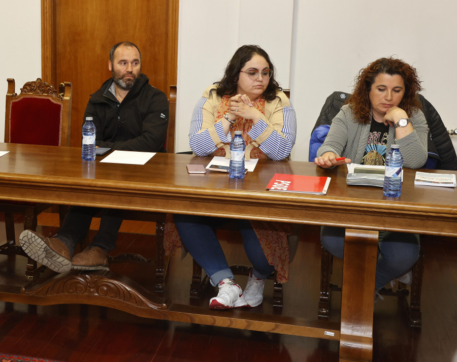 El PSOE acusa al gobierno de Vilanova de “desidia” por la sostenida avería en los semáforos de San Miguel