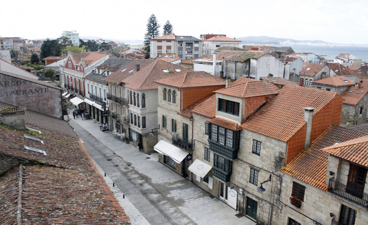 Cambados evalúa compaginar la redacción de un nuevo Pepocha con cambios puntuales del actual
