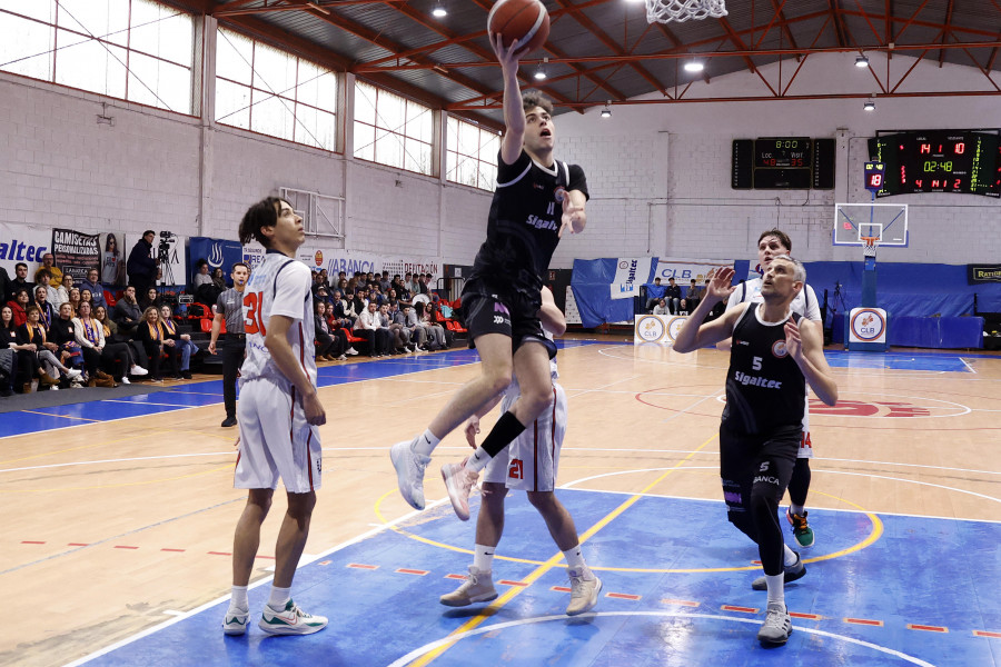 El  Sigaltec cae ante el Betanzos y ya piensa en Ferrol para la “final four”