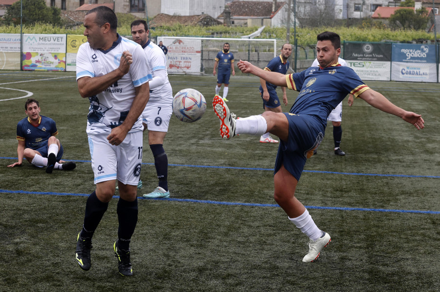 El Racing Cambados desaprovecha su oportunidad de ascenso