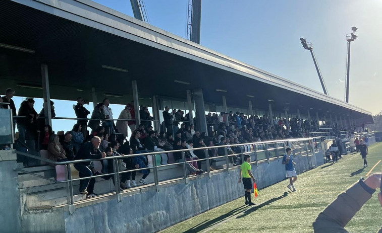 El Sisán niega que hubiese empujón  y manotazo de un jugador al árbitro