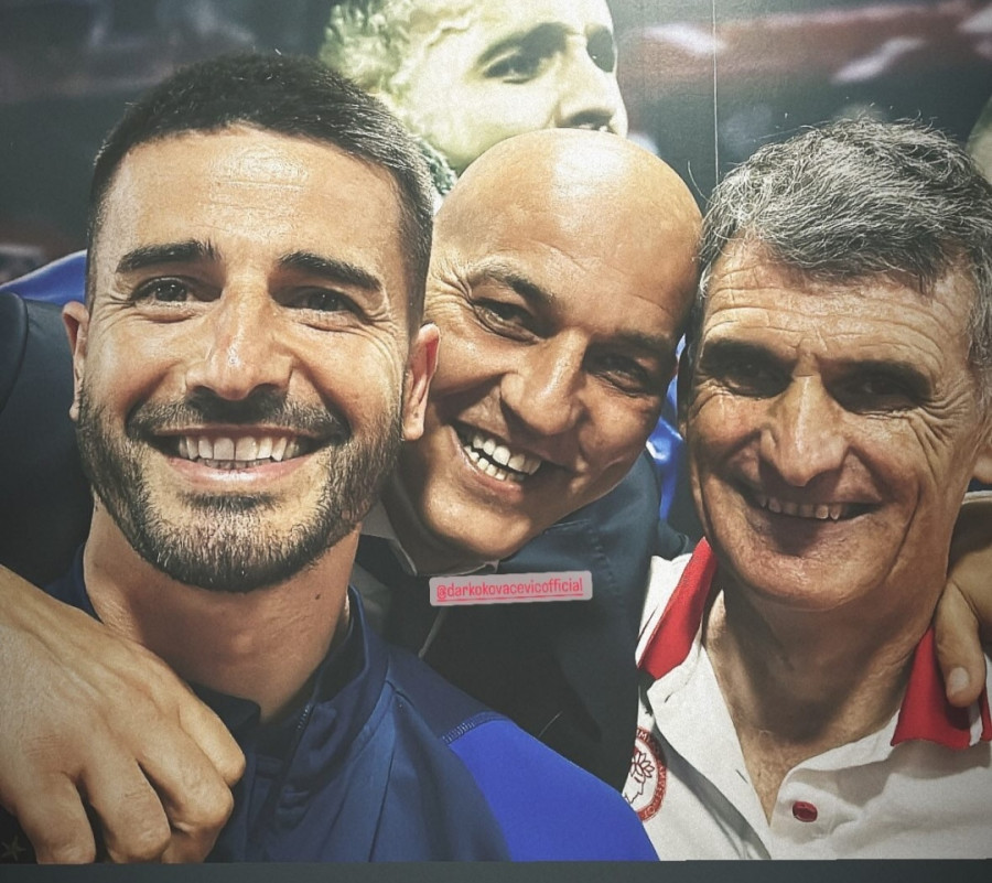 Fran Rico y Mendilibar escriben la página más gloriosa en la historia del Olympiacos