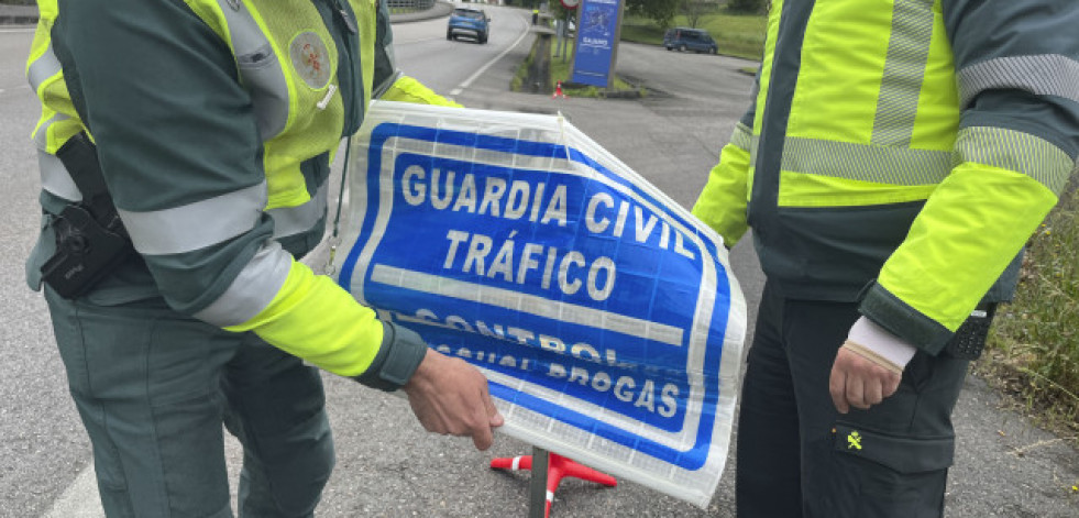 DGT y Guardia Civil inician en Galicia una campaña especial de control de motos