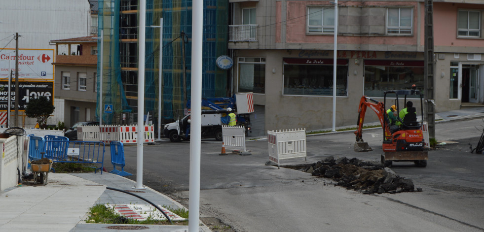 Las obras del boulevard de Portonovo encaran su recta final con la construcción de la rotonda de A Perla