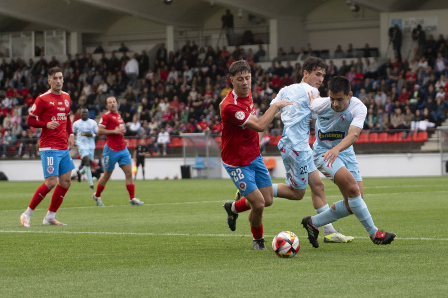 El Arosa vs UD Ourense será finalmente a las 21 horas el domingo
