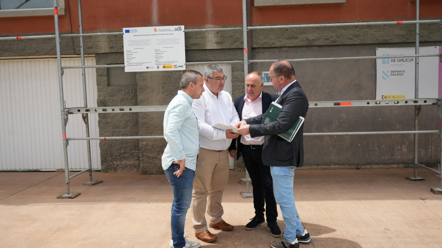 Ribadumia pone en marcha la instalación de placas solares en el complejo náutico