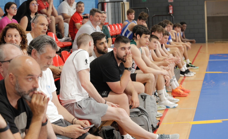 El técnico del Alba Berlín y el médico de la Euroliga, entre los ponentes del Clinic de Vilagarcía que comienza hoy