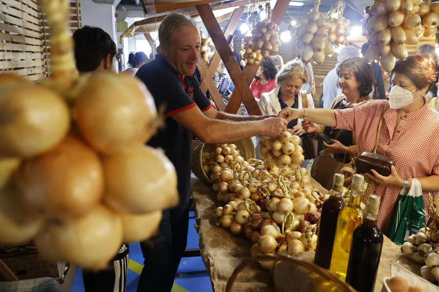 Los vecinos de Sanxenxo escogerán, por primera vez, a las próximas Cebolas de Ouro