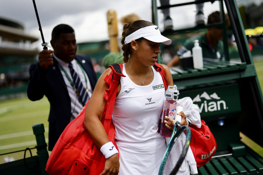 Jéssica Bouzas se despide de Wimbledon con lesión