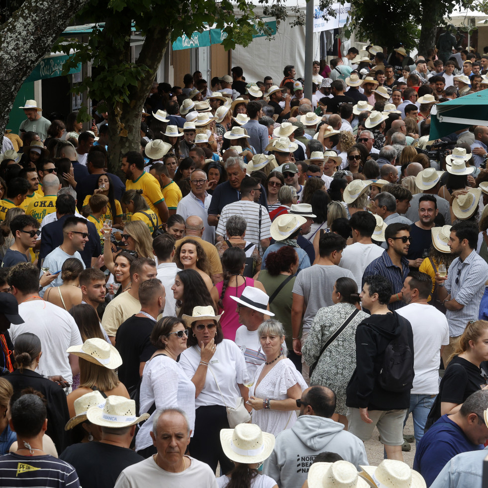 Denuncian una nueva agresión sexual en un Albariño que registró 268 urgencias este fin de semana