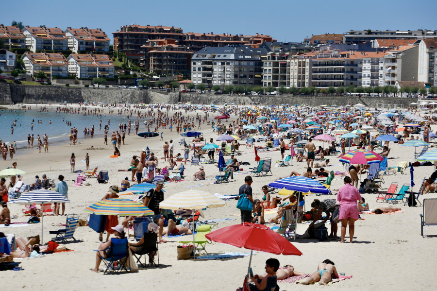 Las oficinas de turismo de Sanxenxo atienden a 1.974 visitantes en el mes de julio