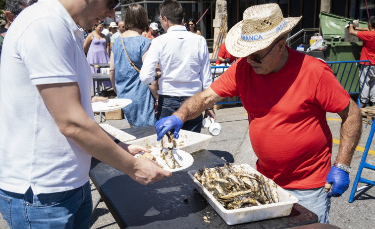 San Cristóbal de Castrelo celebra su romería con sardinada popular y un premio de 300 euros