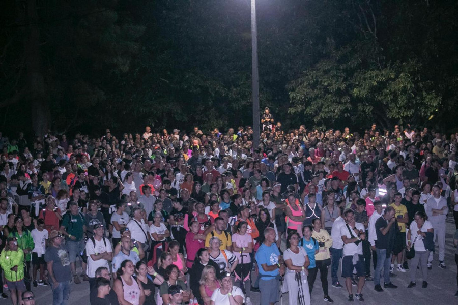 La Santa Compaña toma Rianxo con una terrorífica andaina a la que se sumaron más de 1.300 personas
