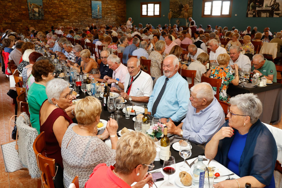 Gran encuentro de emigrantes en Cambados