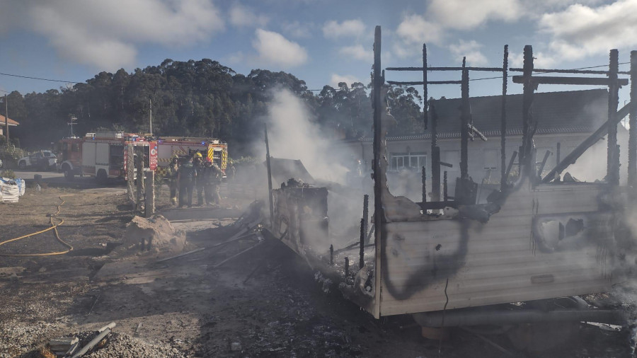 Meaño facilita alternativa de vivienda provisional al vecino que perdió su casa en un incendio