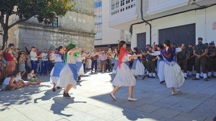 El Festival X Aniversario Arrancadeira pone la guinda final al Verán Cultural de A Pobra