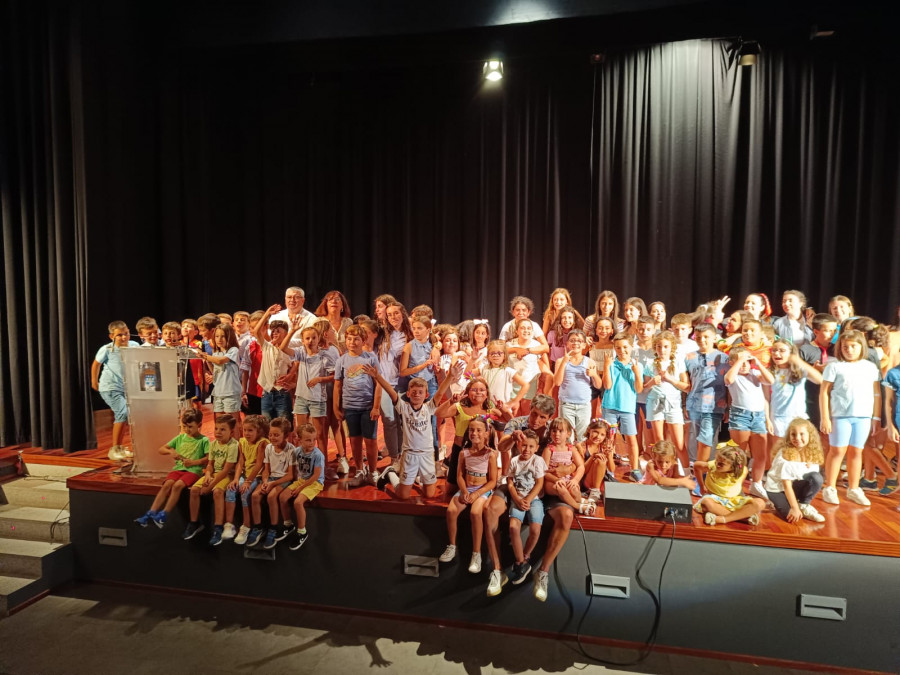 Ribadumia clausura su Escola de Verán con un festival en dos sesiones, por la alta afluencia