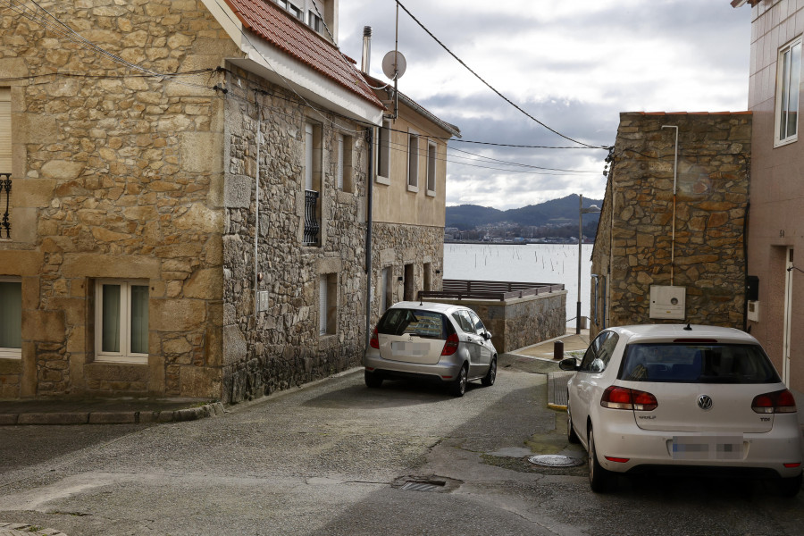 Quejas en Carril y As Carolinas por la falta de atención a sus demandas por parte de Ravella