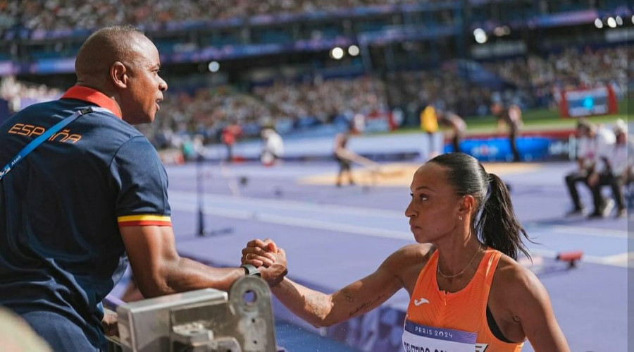 Ana Peleteiro comunica que Pedroso deja de ser su entrenador