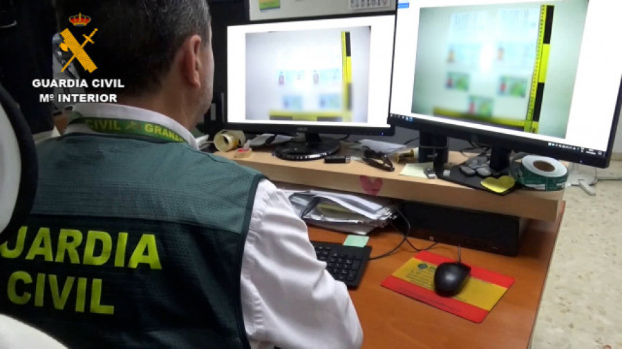 Investigan a un grupo criminal por robos por el método del coleccionista de billetes en la provincia de A Coruña