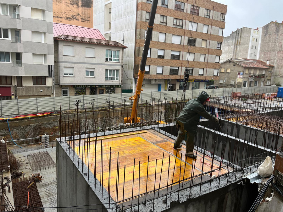 El Concello de Sanxenxo espera que los coches circulen por el paso inferior de las obras del Mercado en Navidad
