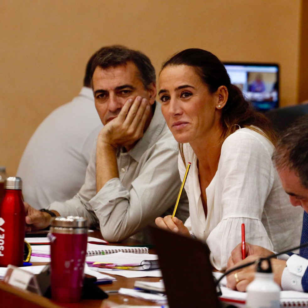 Conde Vallellano reabre sus laterales tras finalizar las labores de hormigonado