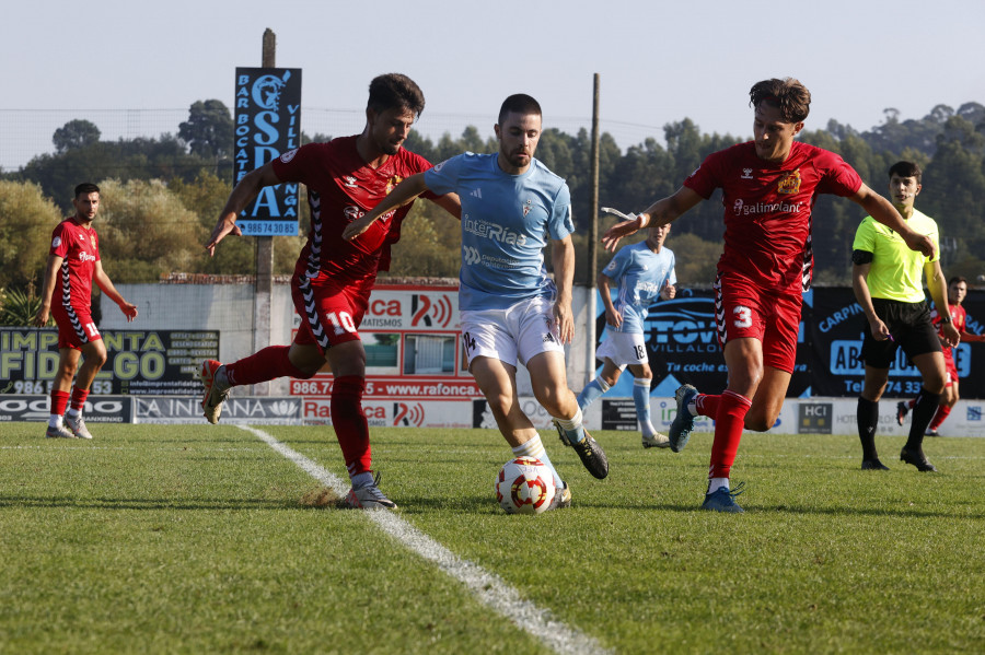 El Villalonga madruga para cruzar toda Galicia en busca de su primer botín en Viveiro