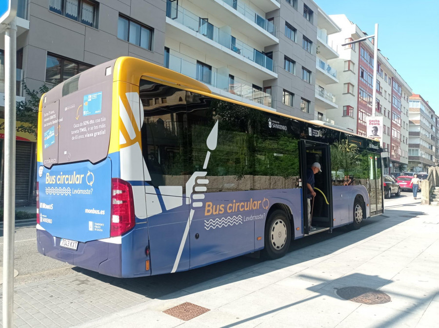 El servicio de transporte urbano de Sanxenxo costó a las arcas municipales “unos 100.000 euros”