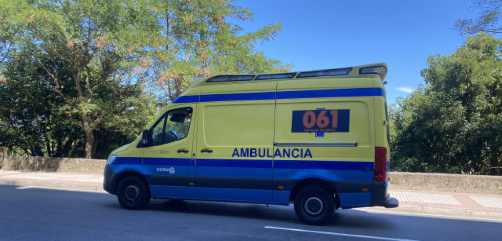 Trasladado un niño de tres años tras ser atropellado por un vehículo en Viveiro