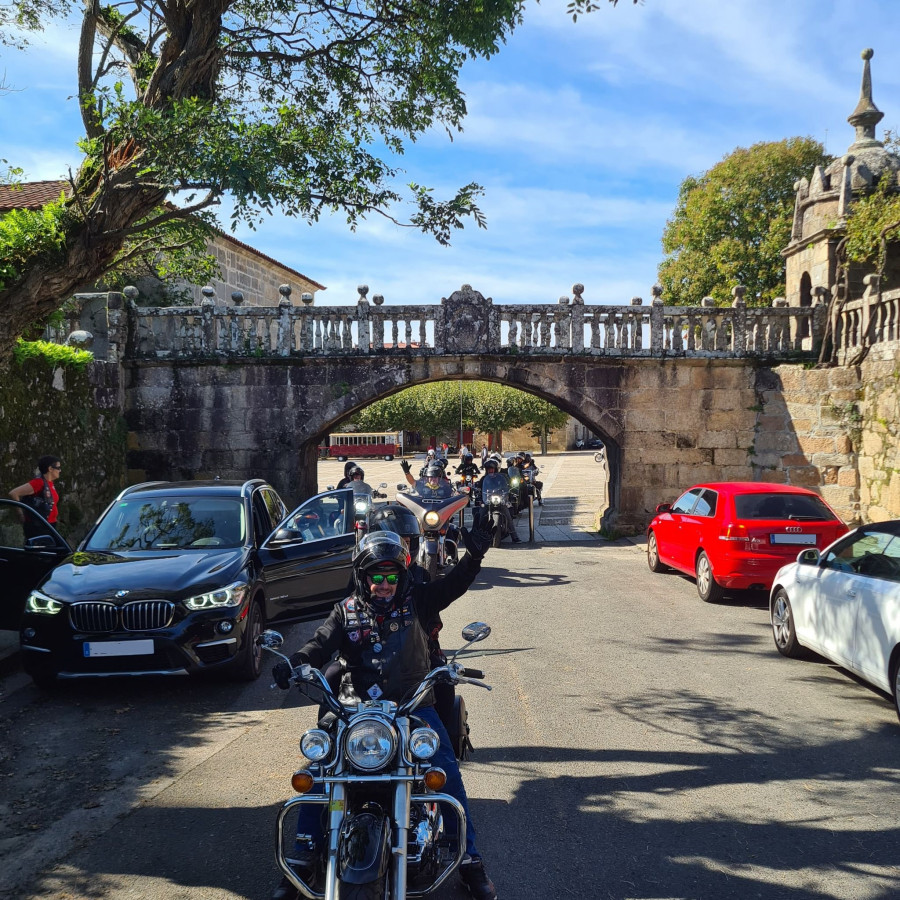 El Yamaha Custom Club España conoció Cambados, Vilanova y A Illa de Arousa en una ruta motera