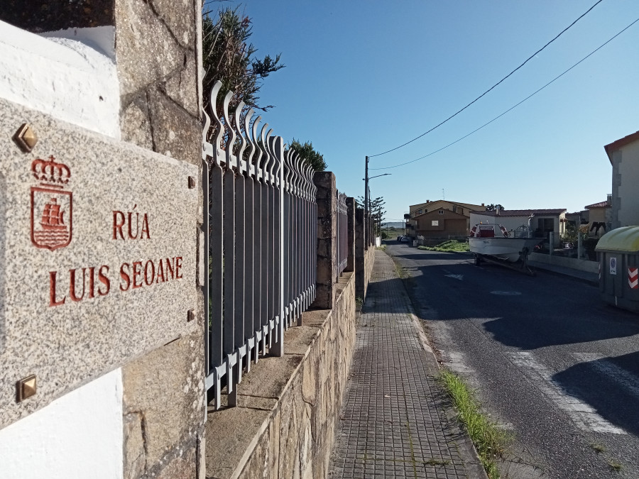 Las obras de mejora de la accesibilidad en dos calles de Aguiño despiertan el interés de las mismas ocho empresas