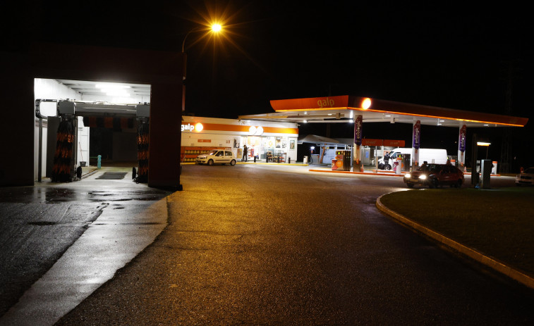 Proyectan la instalación de una gasolinera con lavado en la zona de A Barrosa - Adina