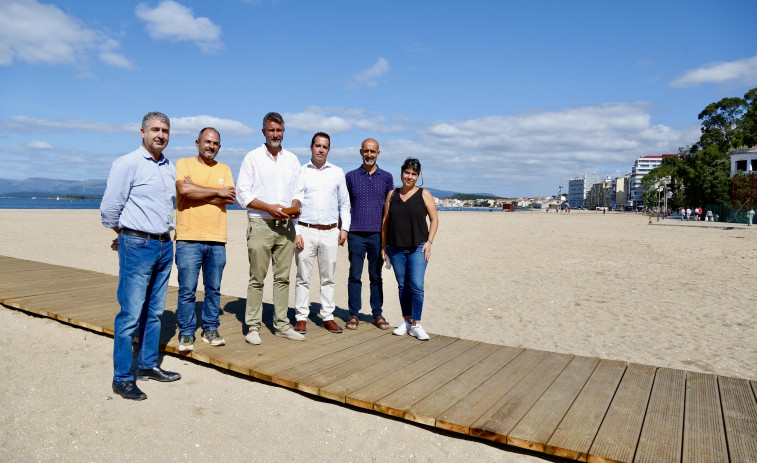 La playa de A Concha-Compostela tendrá dos campos de fútbol, uno de balonmano y dos más de vóleibol