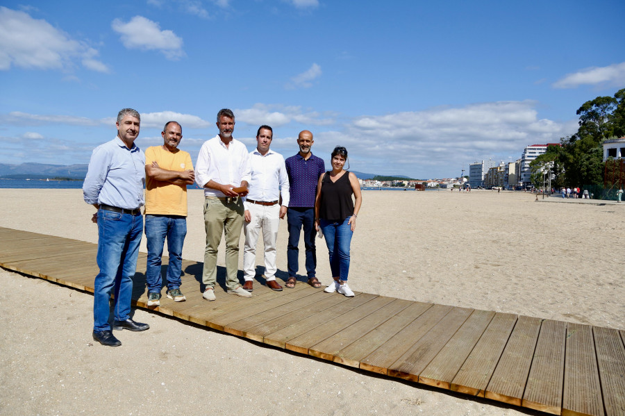 La playa de A Concha-Compostela tendrá dos campos de fútbol, uno de balonmano y dos más de vóleibol
