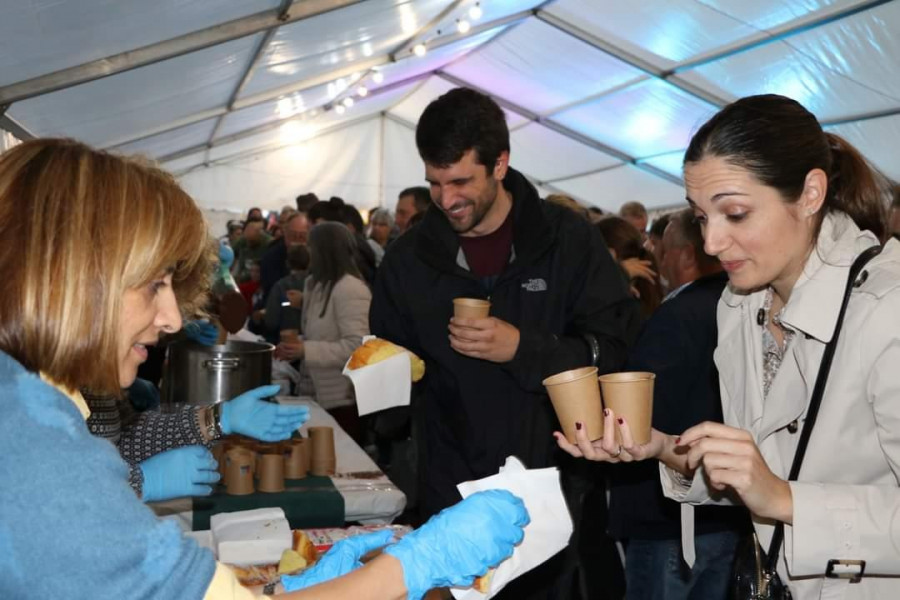 El magosto llega con fiestas en Ribadumia, Meaño, Meis y A Illa