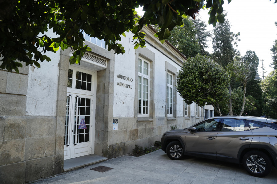 El PP de Caldas reclama un nuevo auditorio y tacha la renovación prometida por Fariña de “parche insuficiente”