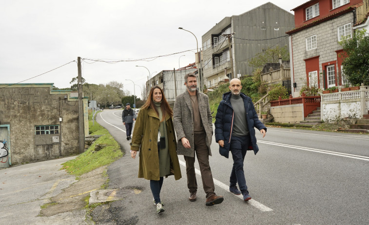 Ravella alega para que la Xunta ejecute 210 metros más de las aceras a Carril