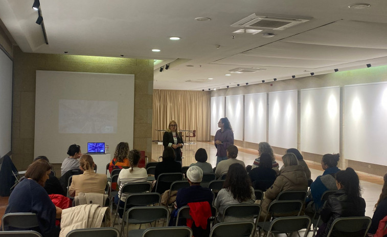 Cerca de 100 alumnos participarán en un curso especializado en violencia de género en Ribeira