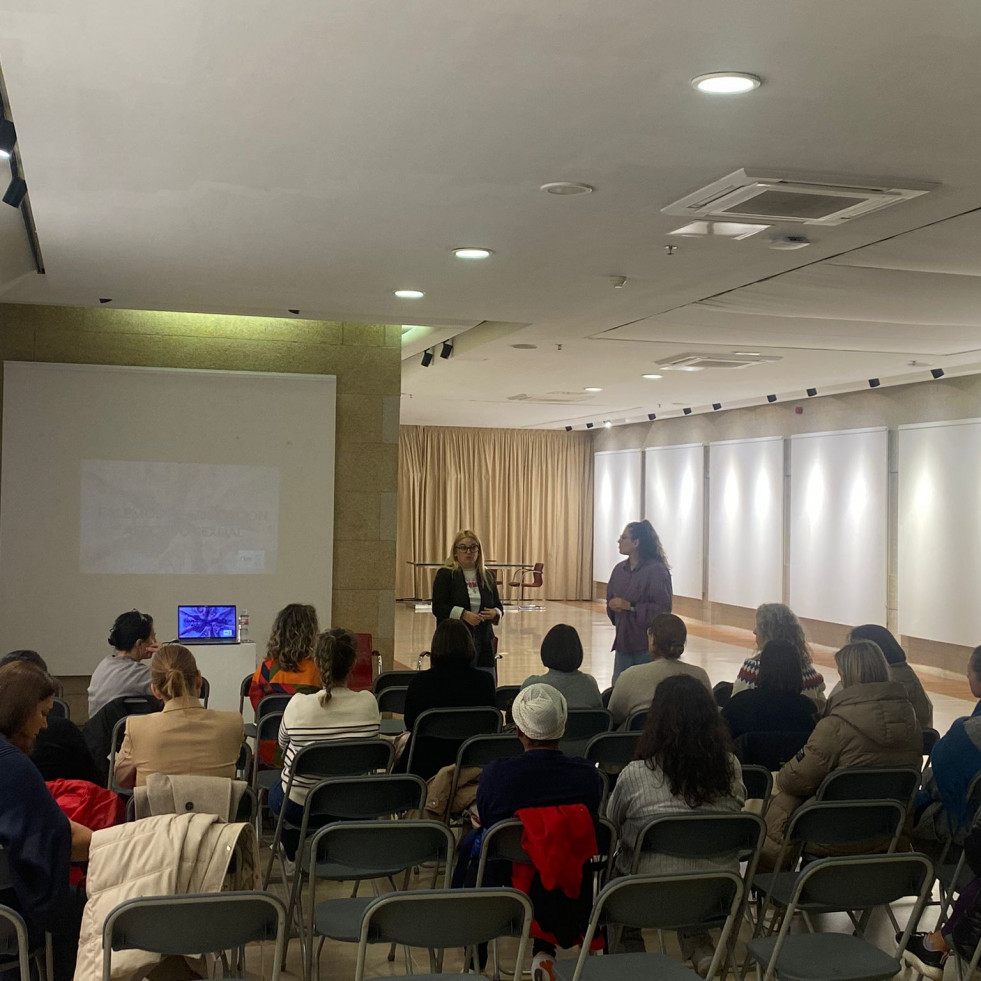 Cerca de 100 alumnos participarán en un curso especializado en violencia de género en Ribeira