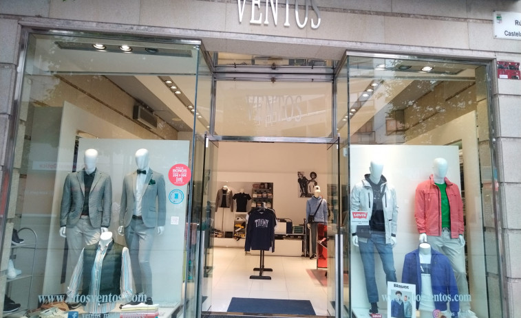 El vilagarciano Vicente Ábalos, de Titos Ventos, premio de la Xunta al comercio con más trayectoria