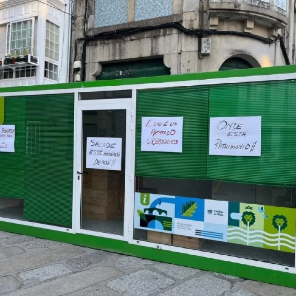 Caldas abre concurso para instalar de forma fija la oficina de turismo en la Rúa Real