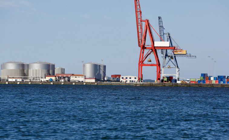 La planta de betún asfáltico del Puerto de Vilagarcía ultima los pasos para someterse al proceso de información pública