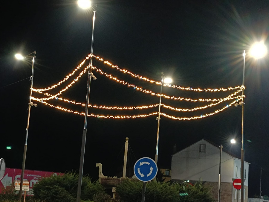 Catoira enciende mañana el alumbrado navideño más austero de Arousa con un gasto de 2.540 euros