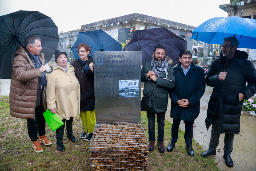 Vilagarcía dignifica la memoria de las víctimas del franquismo en Rubiáns
