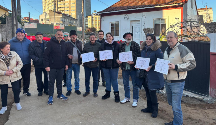 Sobradelo reconoce a los vecinos que donaron terrenos para ensanchar una calle